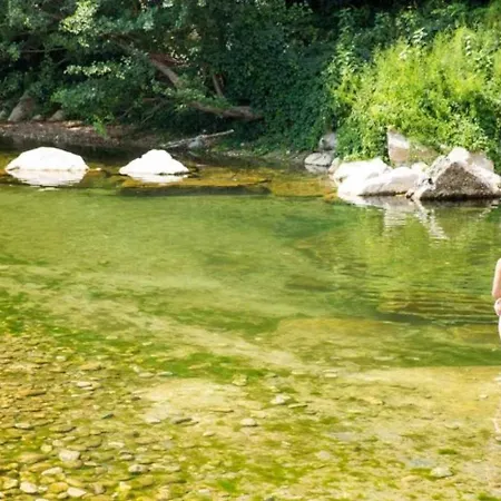 Camping En Bord D'Ardeche Campingplads
